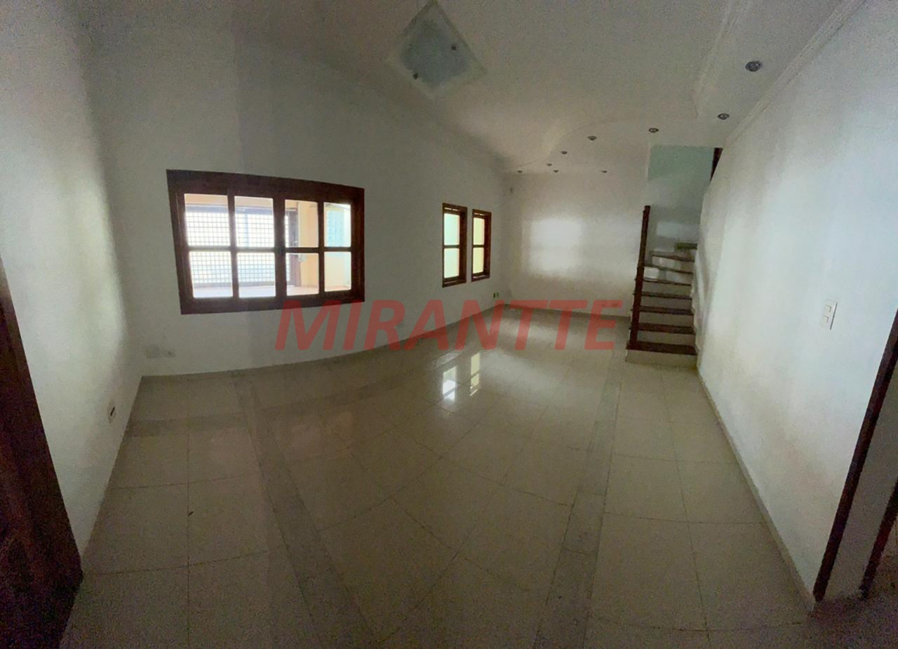 Sobrado de 85m² com 3 quartos em Jardim Virginia Bianca