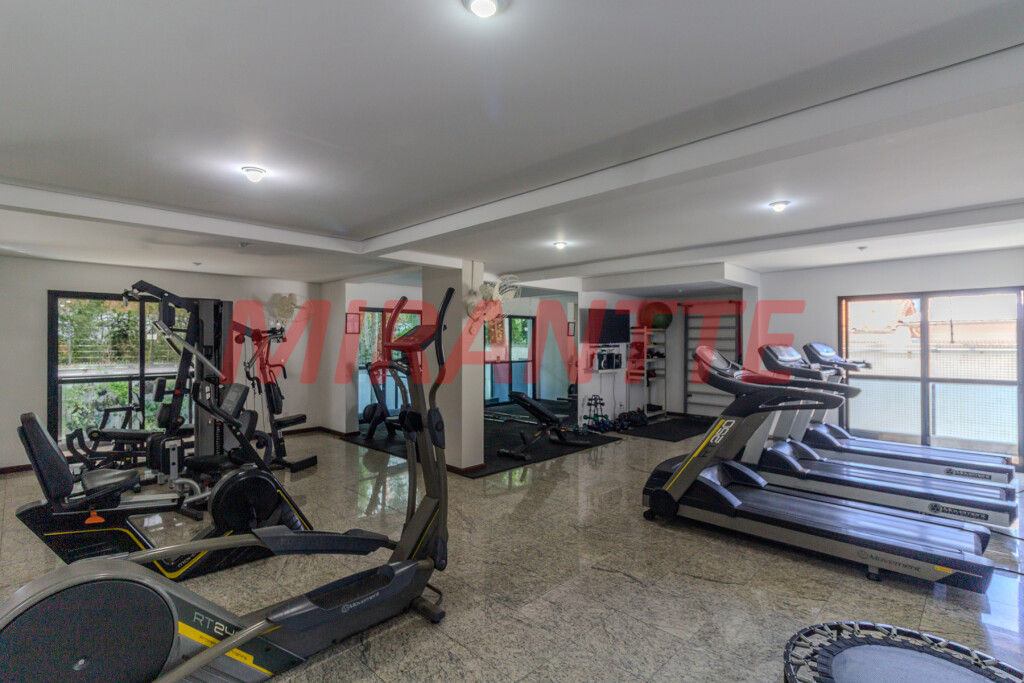 Apartamento de 212m² com 4 quartos em Santana