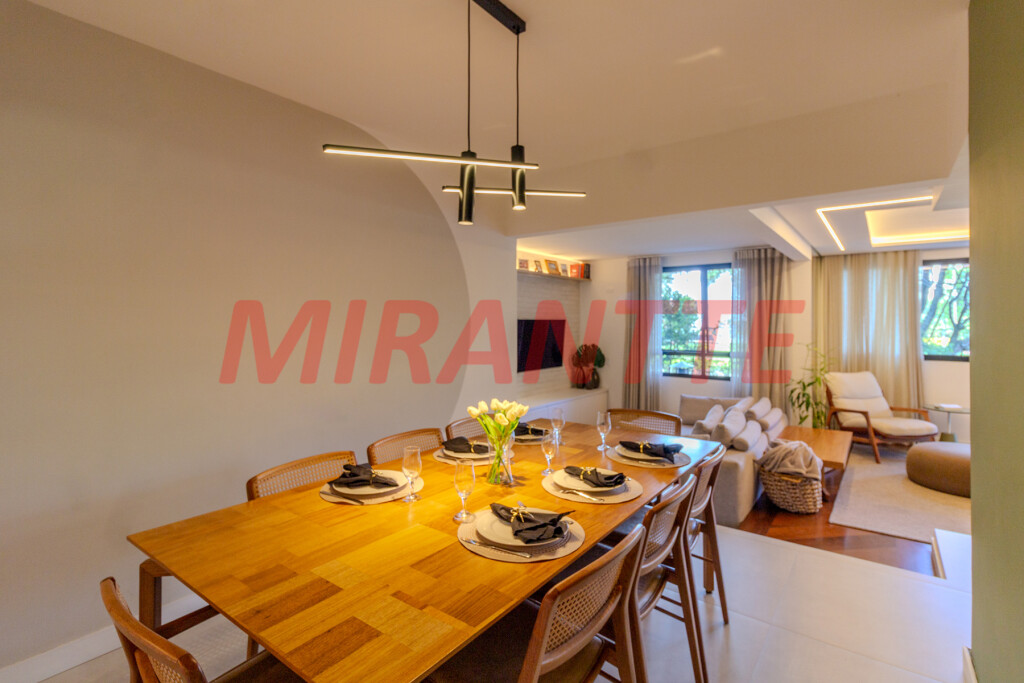 Apartamento de 212m² com 4 quartos em Santana