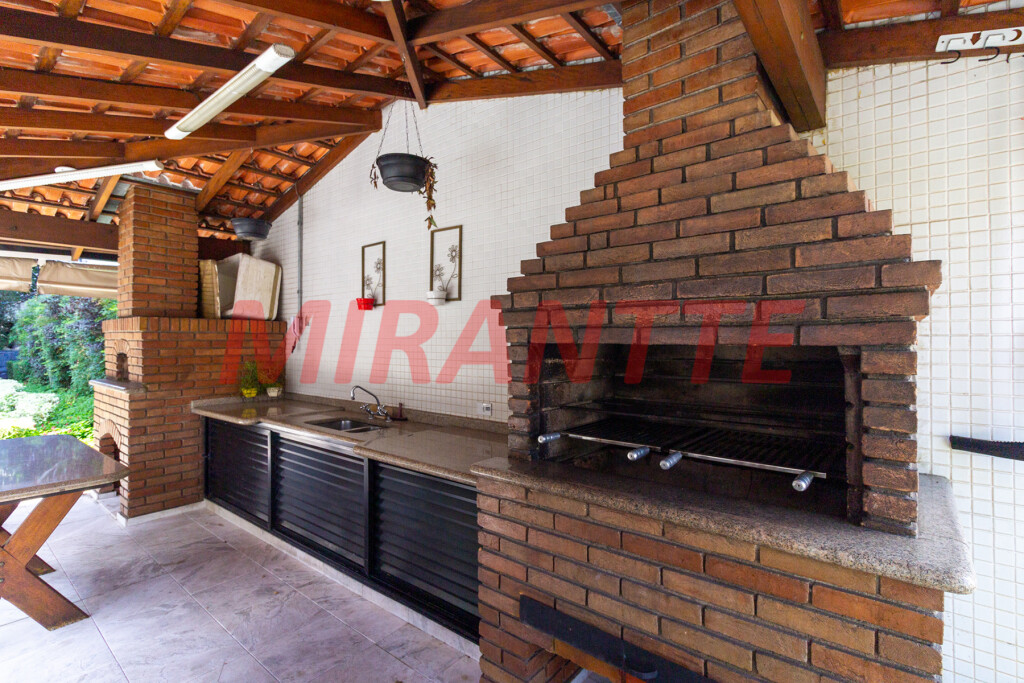 Apartamento de 212m² com 4 quartos em Santana