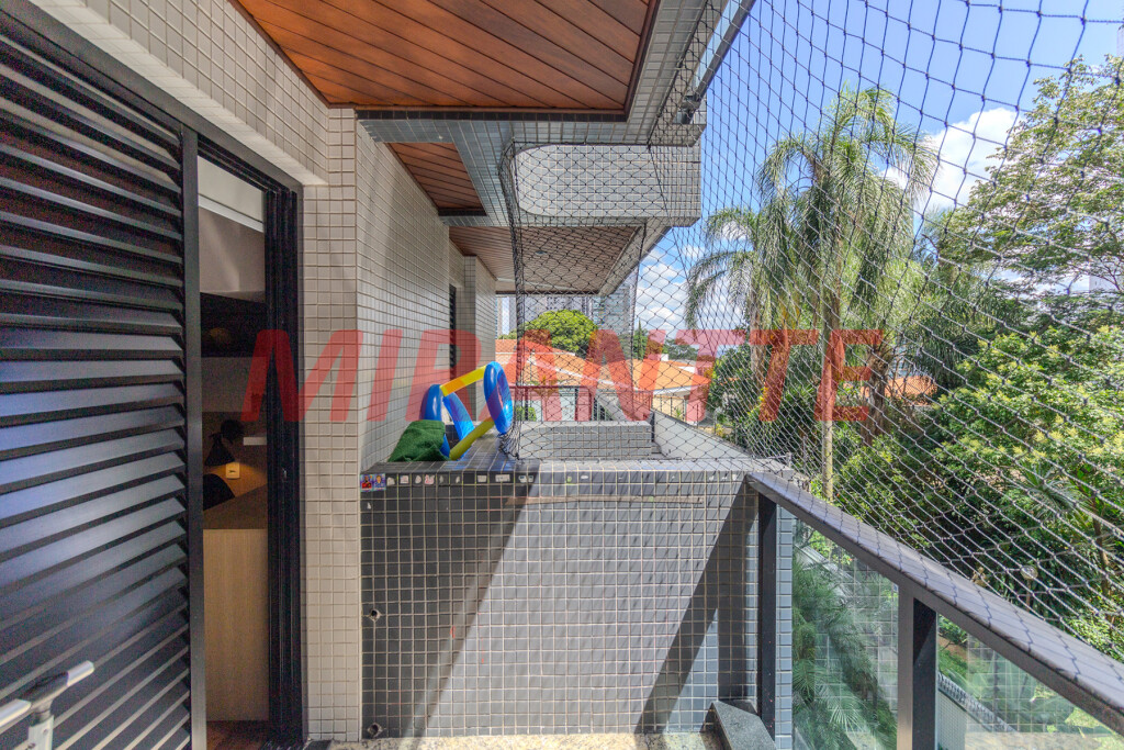 Apartamento de 212m² com 4 quartos em Santana
