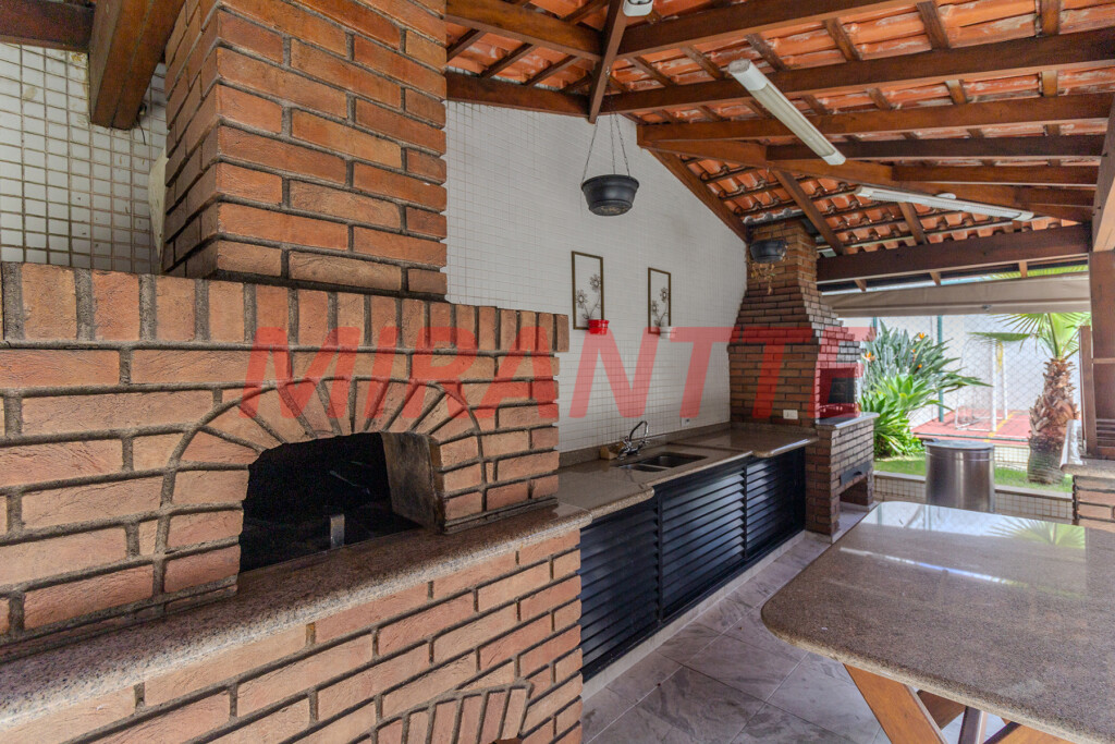 Apartamento de 212m² com 4 quartos em Santana