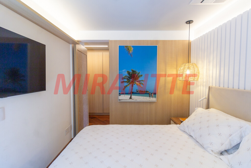 Apartamento de 212m² com 4 quartos em Santana