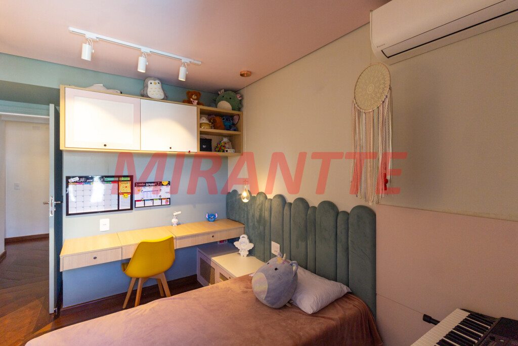 Apartamento de 212m² com 4 quartos em Santana