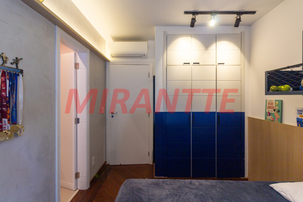 Apartamento de 212m² com 4 quartos em Santana