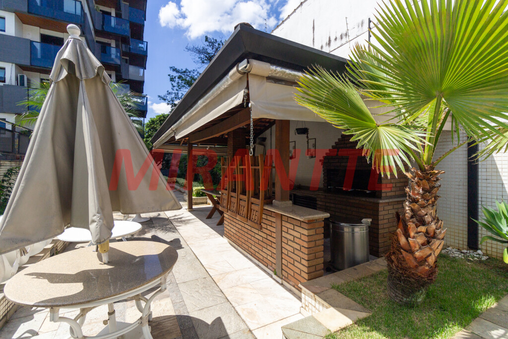 Apartamento de 212m² com 4 quartos em Santana