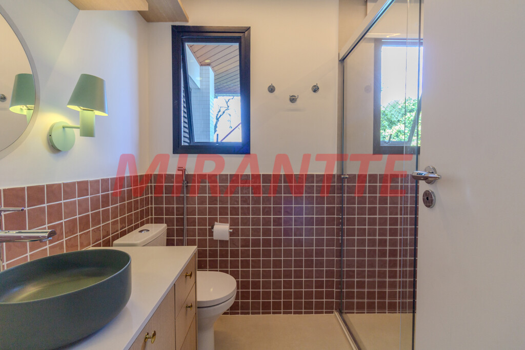 Apartamento de 212m² com 4 quartos em Santana
