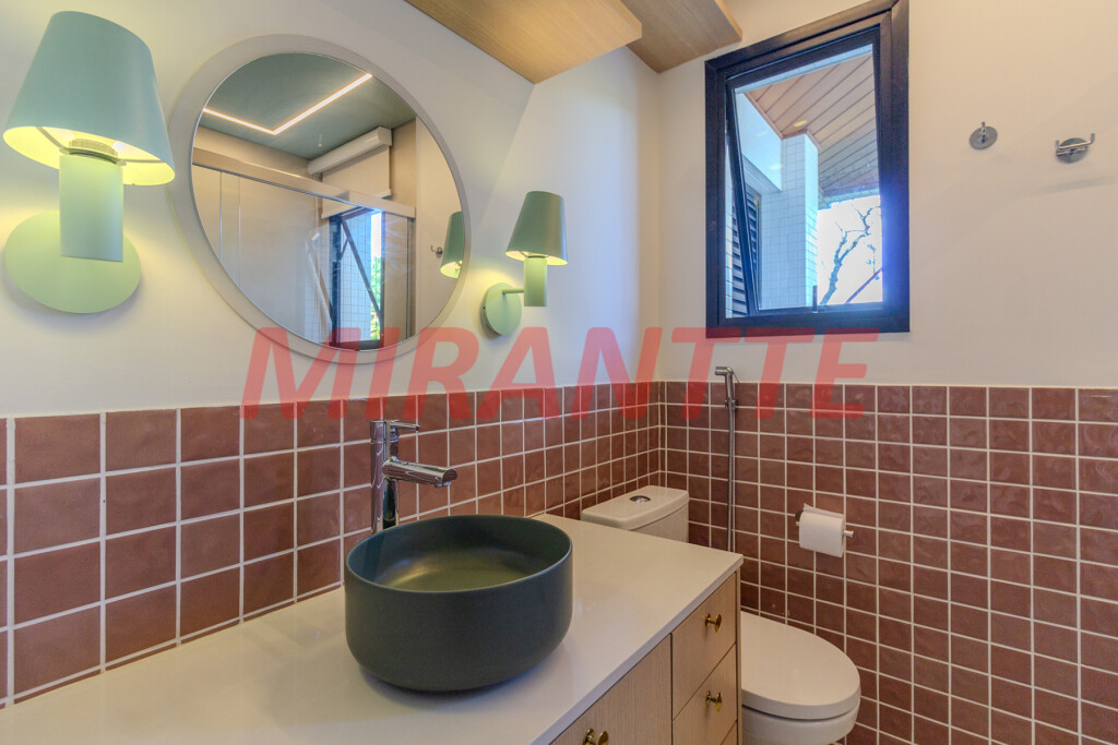 Apartamento de 212m² com 4 quartos em Santana