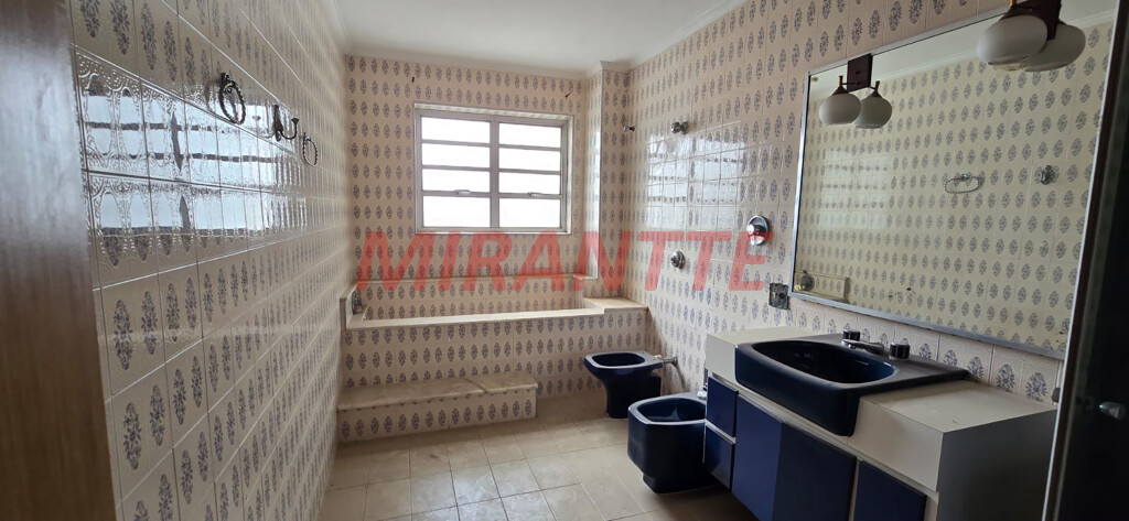 Apartamento de 281m² com 3 quartos em Santana