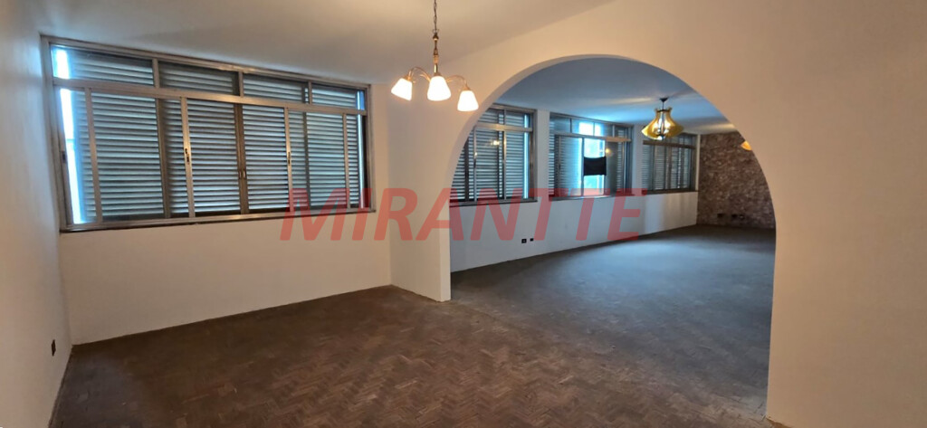 Apartamento de 281m² com 3 quartos em Santana