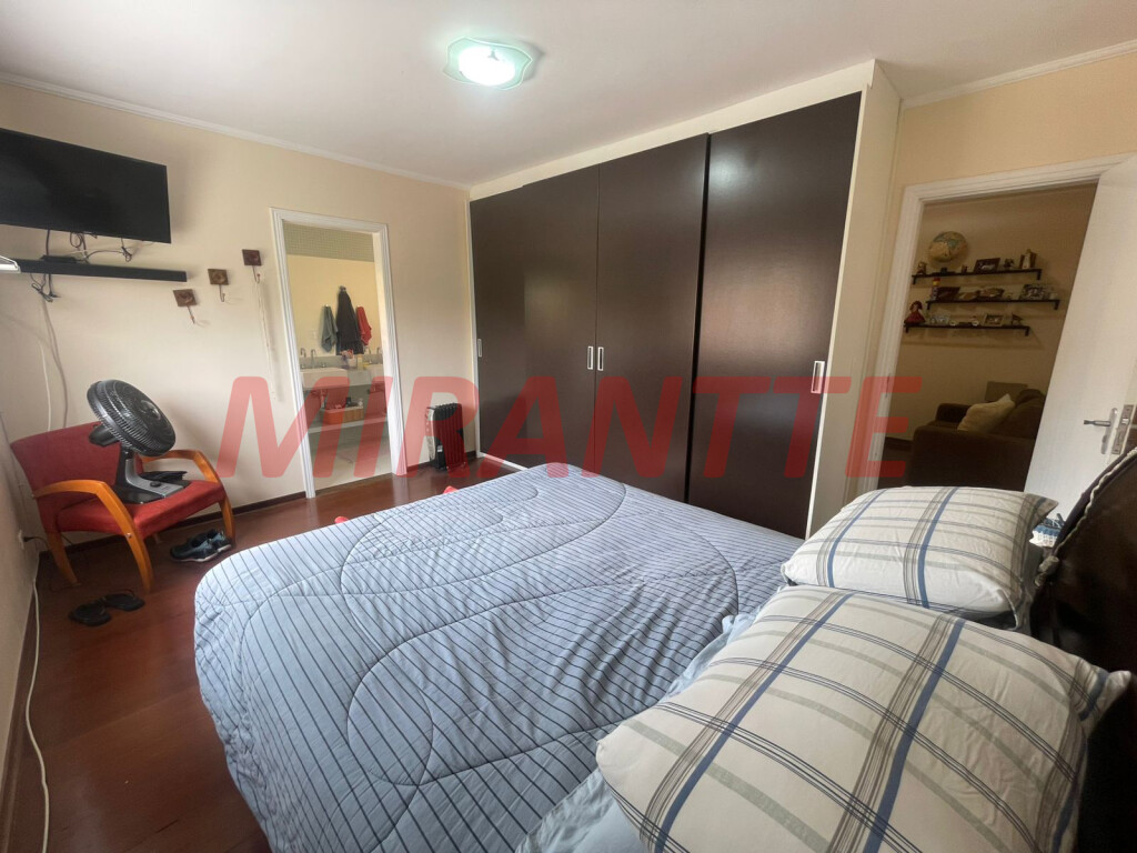 Sobrado de 172m² com 3 quartos em Horto Florestal