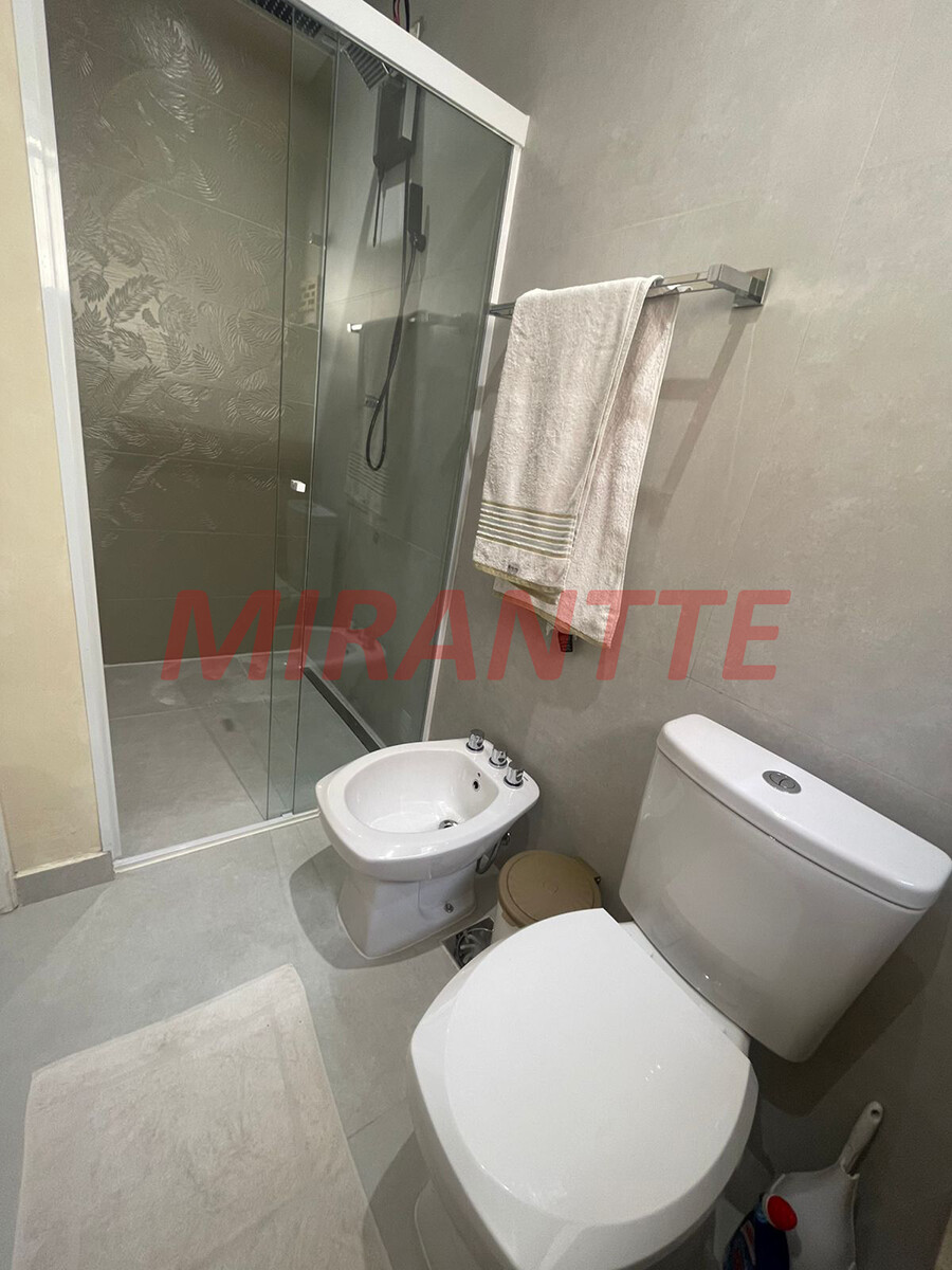 Sobrado de 172m² com 3 quartos em Horto Florestal
