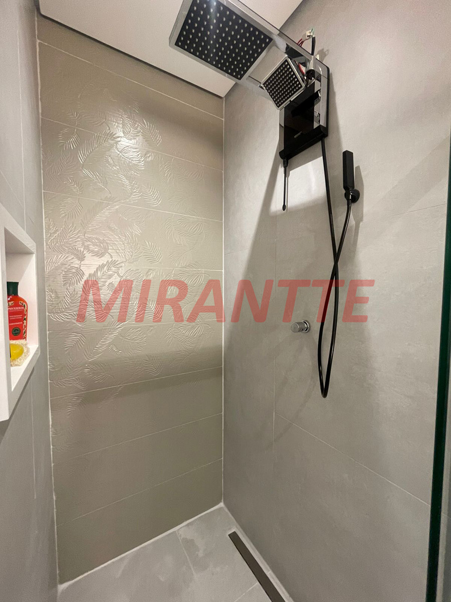Sobrado de 172m² com 3 quartos em Horto Florestal