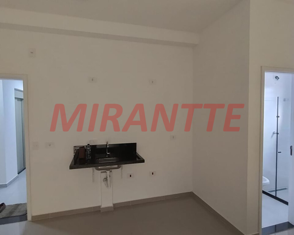 Apartamento de 34m² com 1 quartos em Vila Galvão