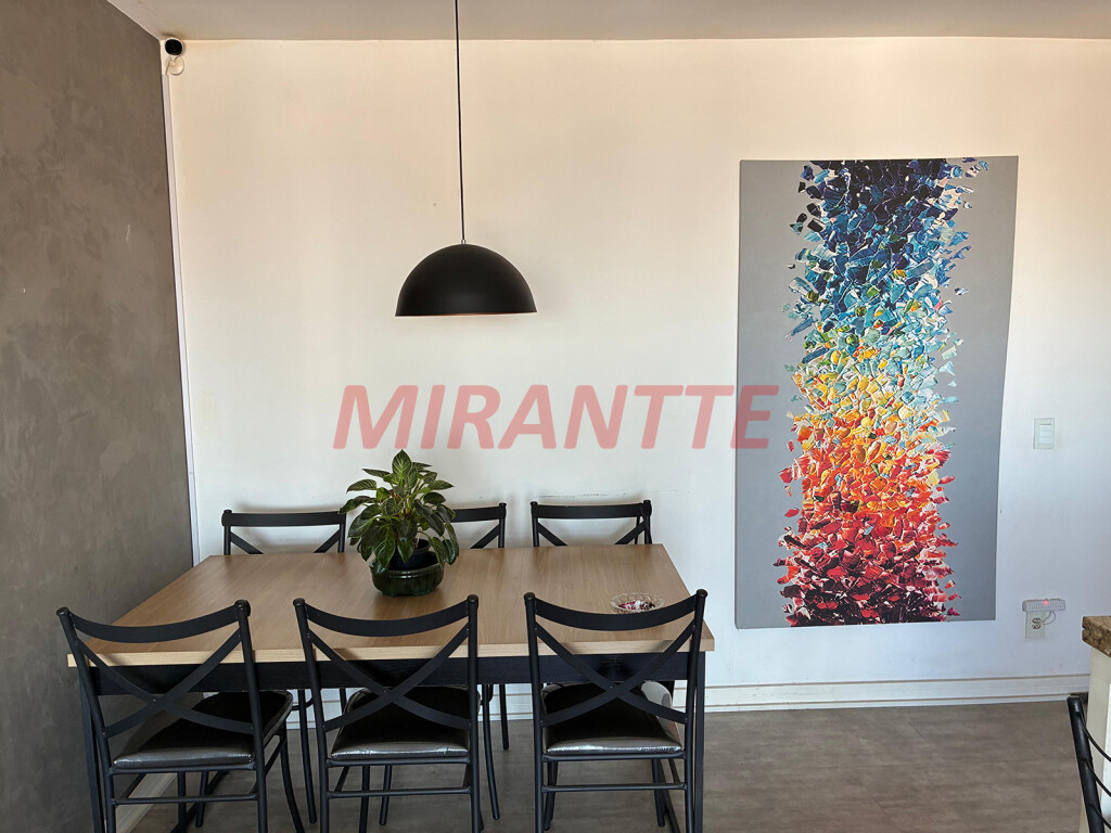 Apartamento de 64m² com 2 quartos em Santana