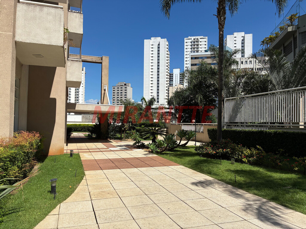 Apartamento de 64m² com 2 quartos em Santana