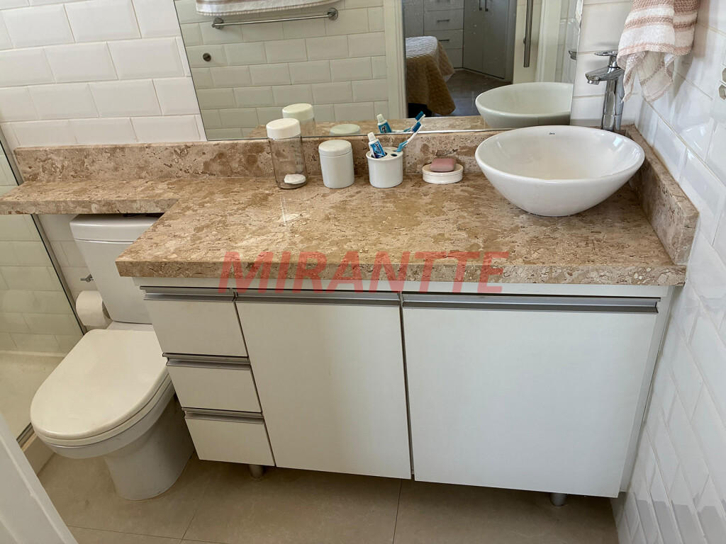 Apartamento de 64m² com 2 quartos em Santana