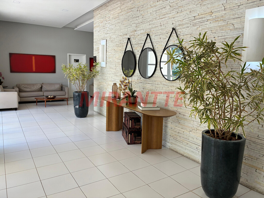 Apartamento de 64m² com 2 quartos em Santana