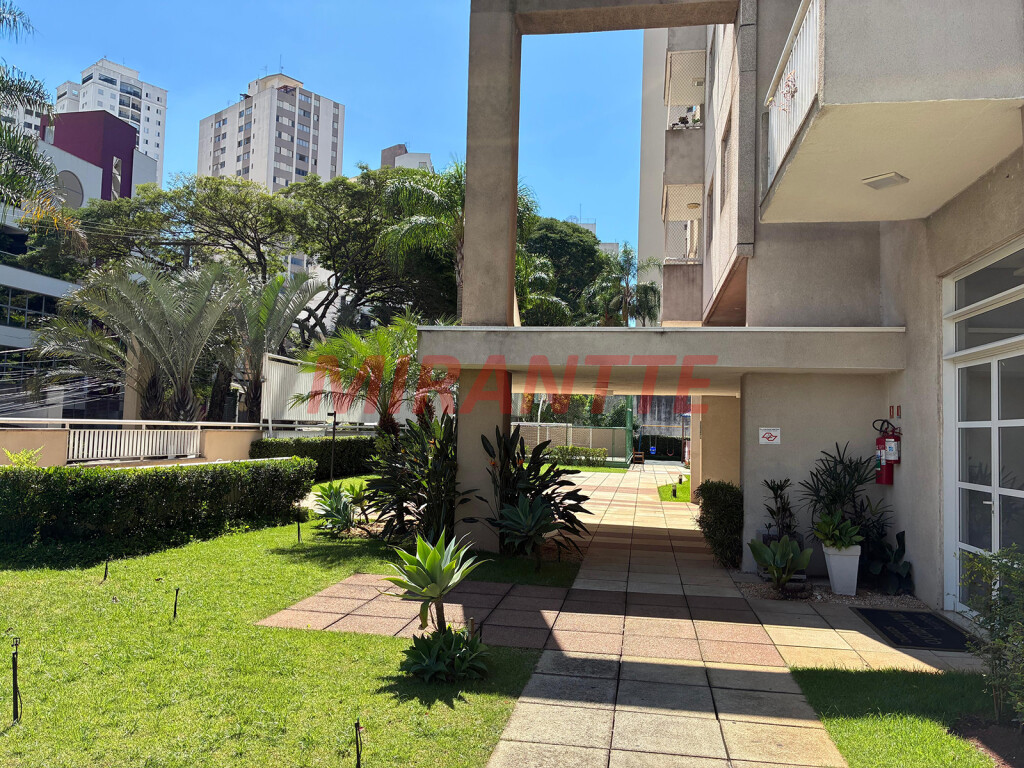 Apartamento de 64m² com 2 quartos em Santana