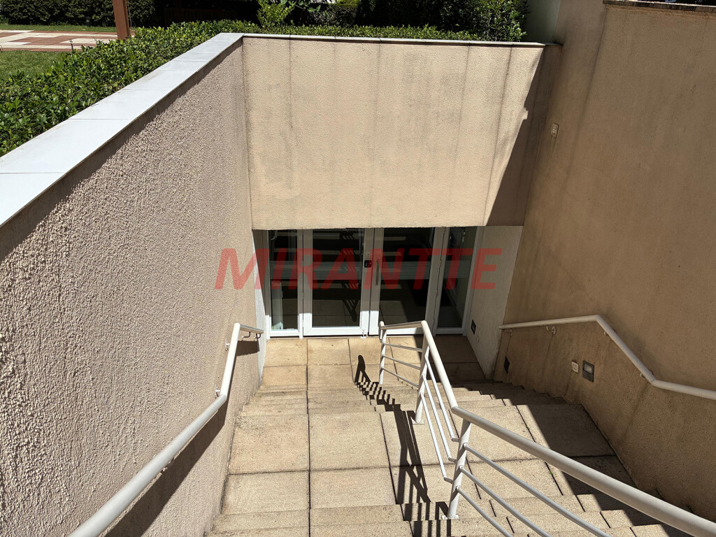 Apartamento de 64m² com 2 quartos em Santana