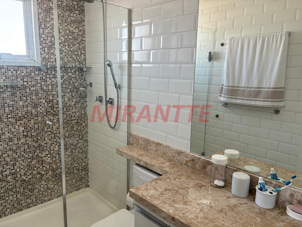 Apartamento de 64m² com 2 quartos em Santana