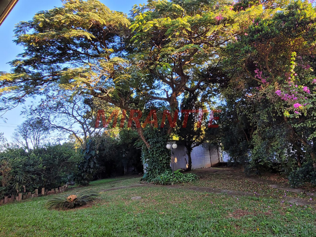 ChÁcara com 4 quartos em Recanto Amapola