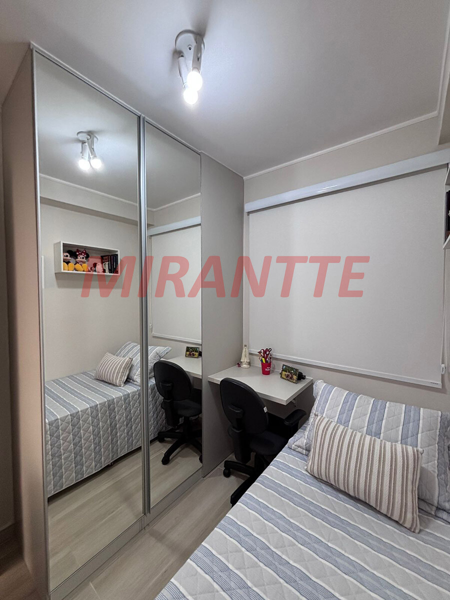 Apartamento de 38m² com 2 quartos em Parque Vitória
