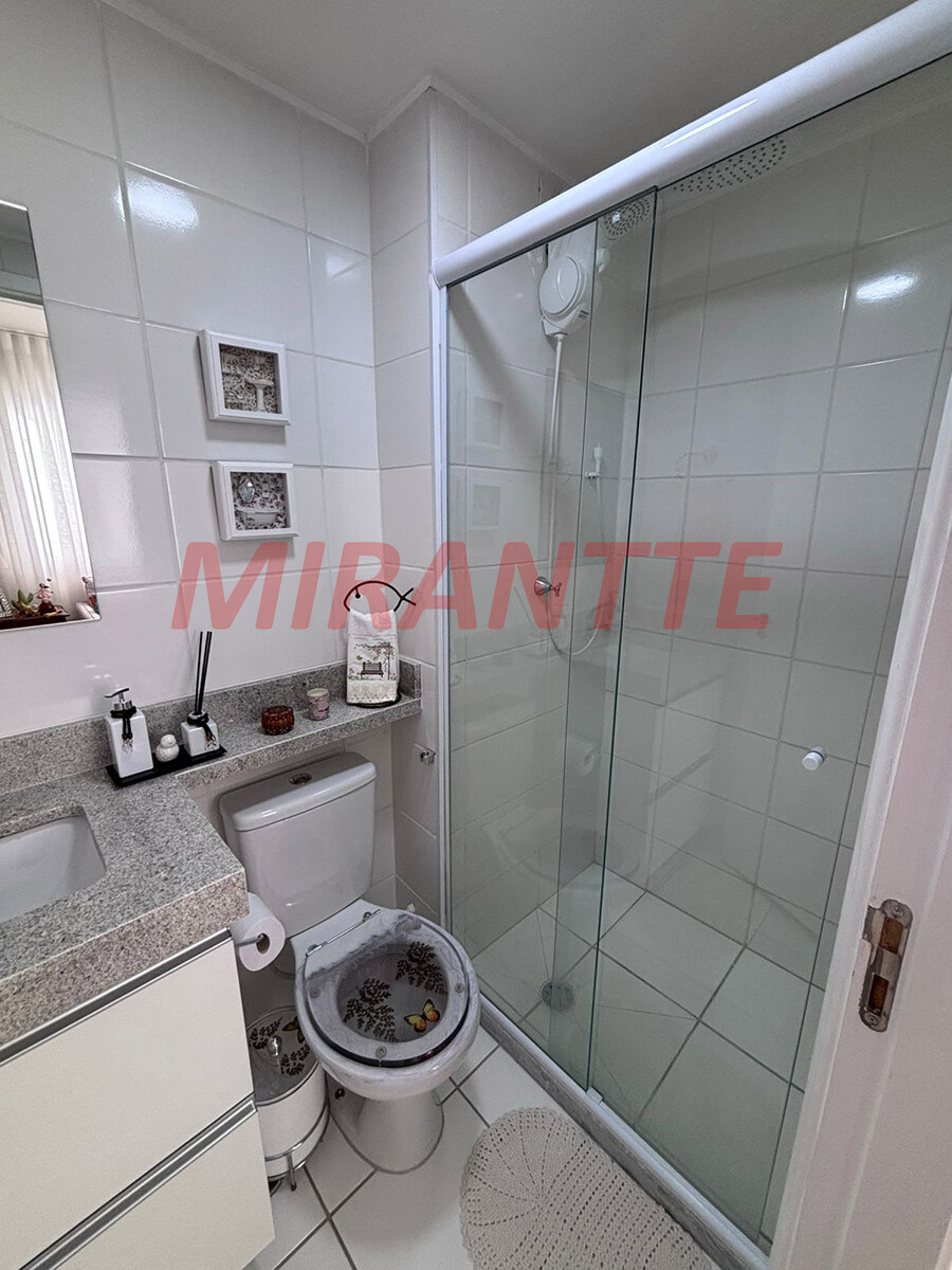 Apartamento de 38m² com 2 quartos em Parque Vitória