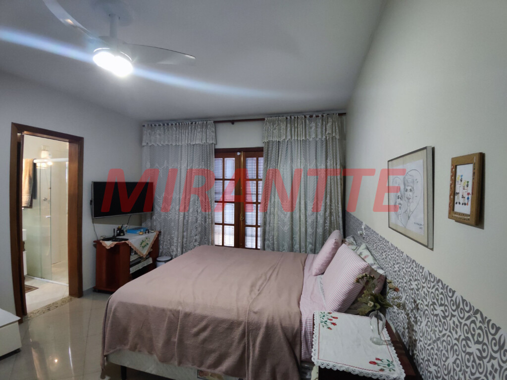 Sobrado de 108m² com 3 quartos em Imirim
