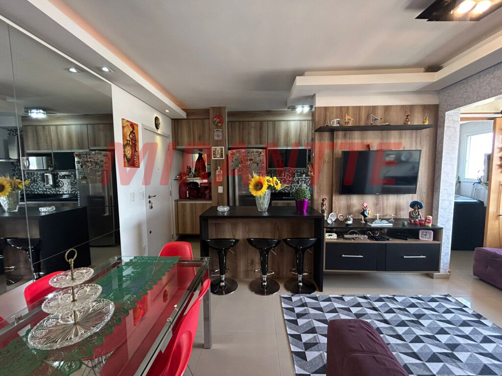 Apartamento de 60m² com 2 quartos em Vila Nova Mazzei