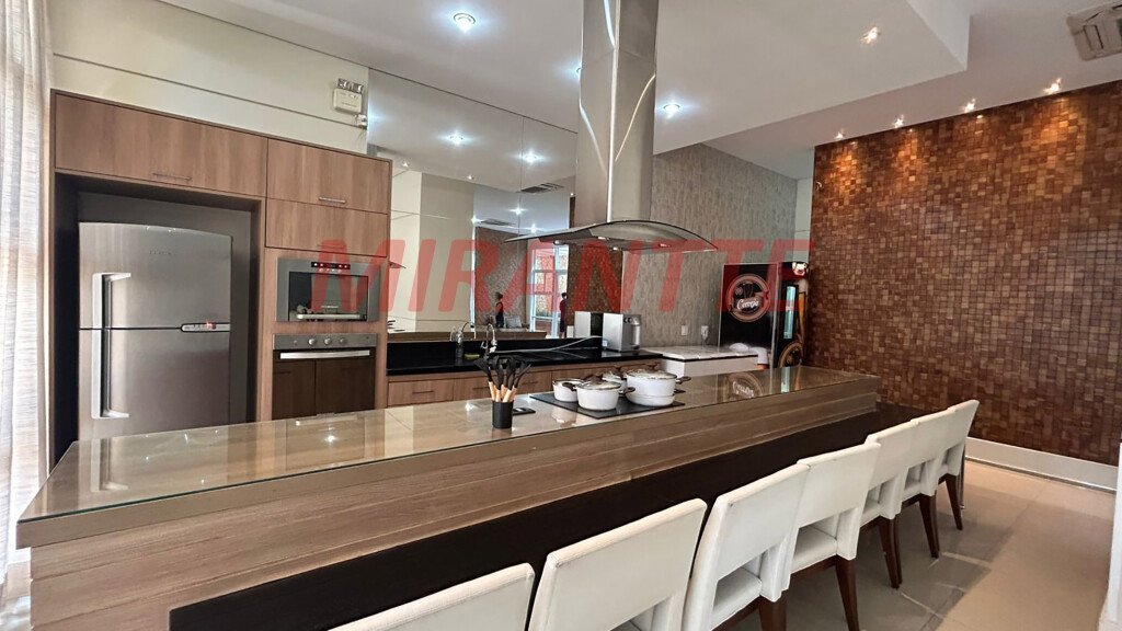 Apartamento de 60m² com 2 quartos em Vila Nova Mazzei