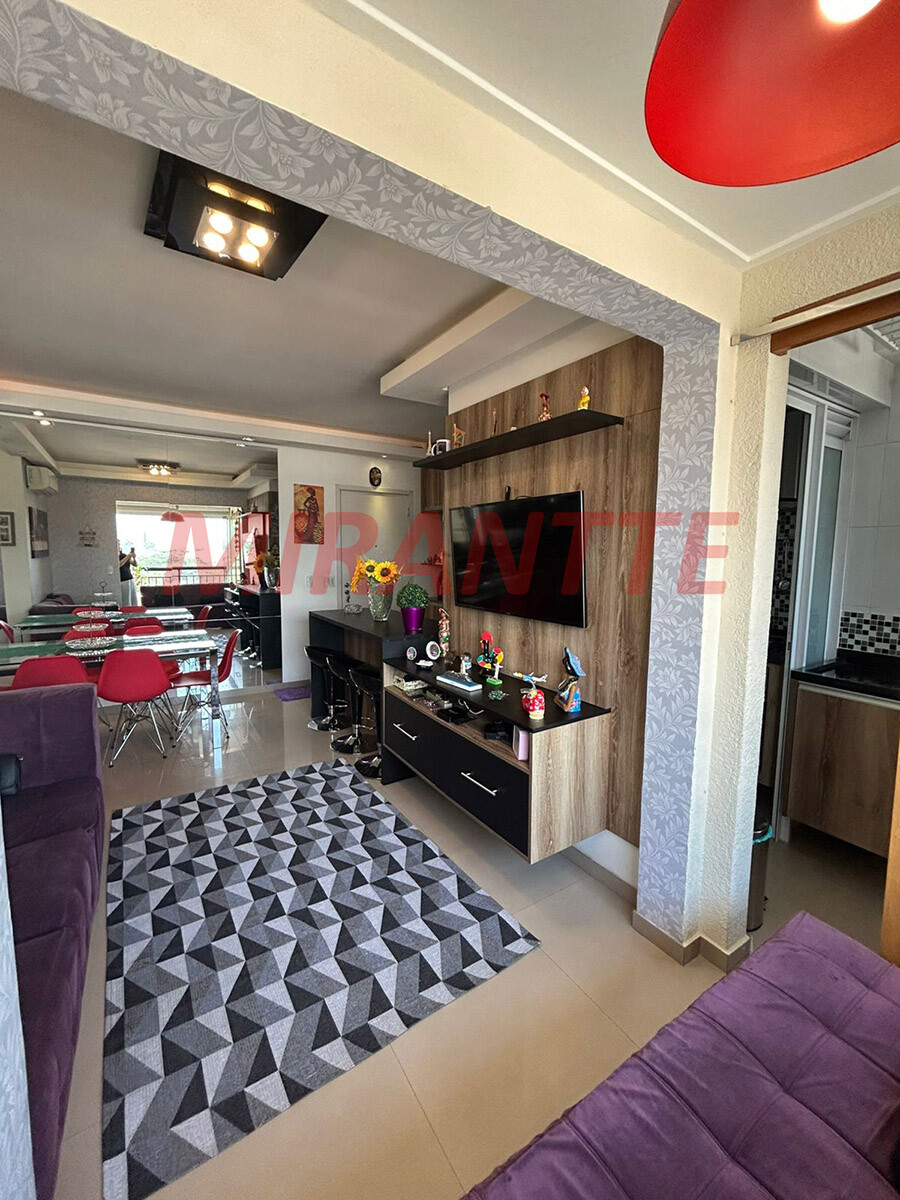 Apartamento de 60m² com 2 quartos em Vila Nova Mazzei