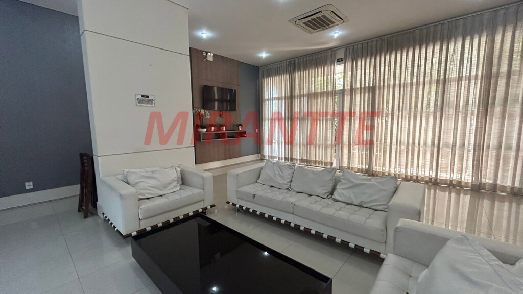 Apartamento de 60m² com 2 quartos em Vila Nova Mazzei