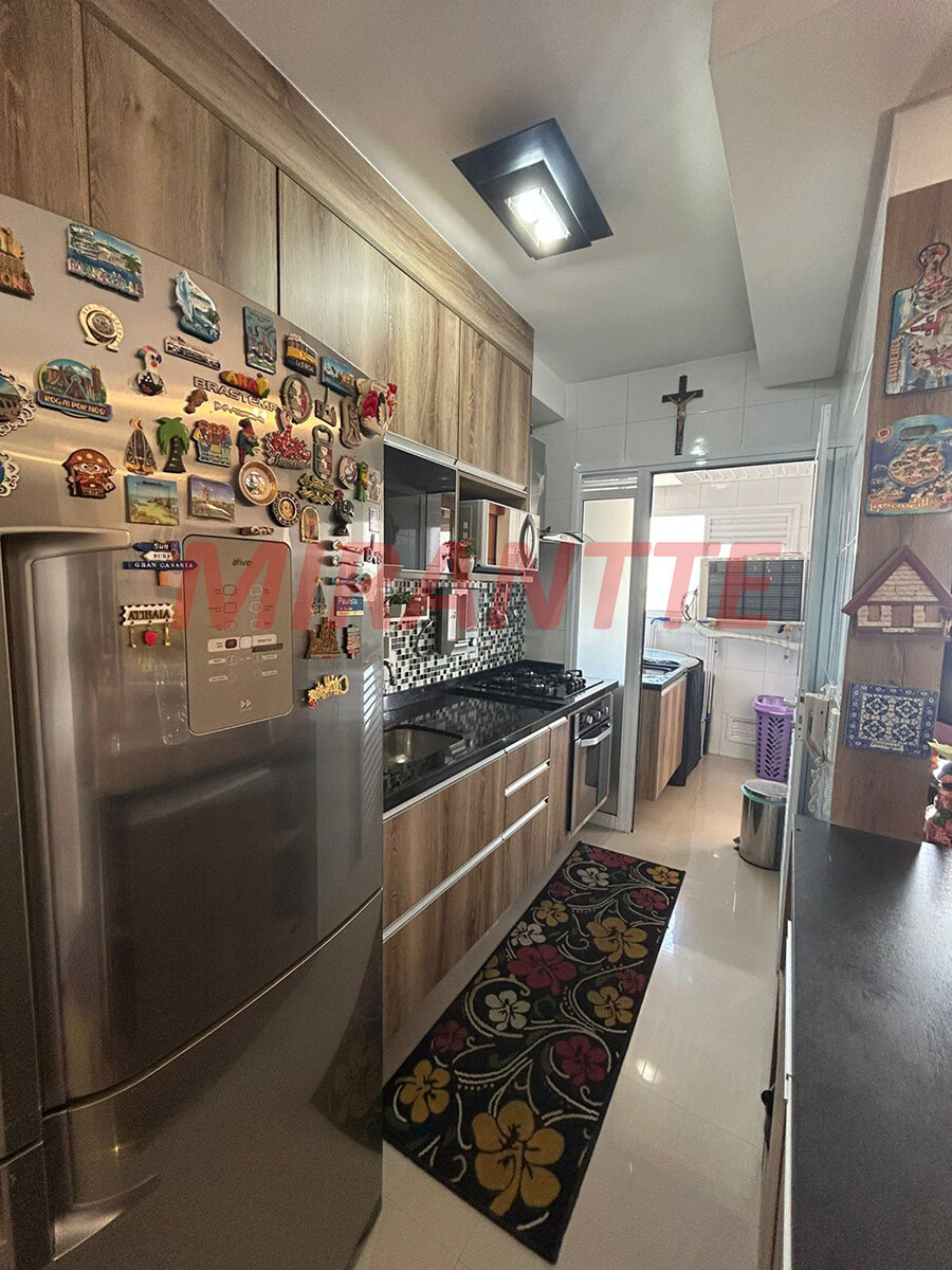 Apartamento de 60m² com 2 quartos em Vila Nova Mazzei