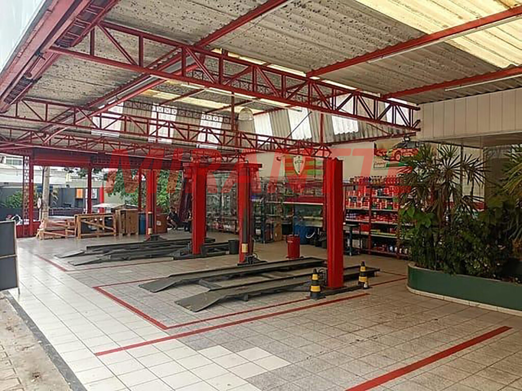 Comercial de 674m² em Vila Guilherme