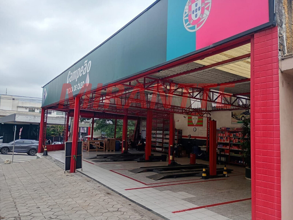 Comercial de 674m² em Vila Guilherme
