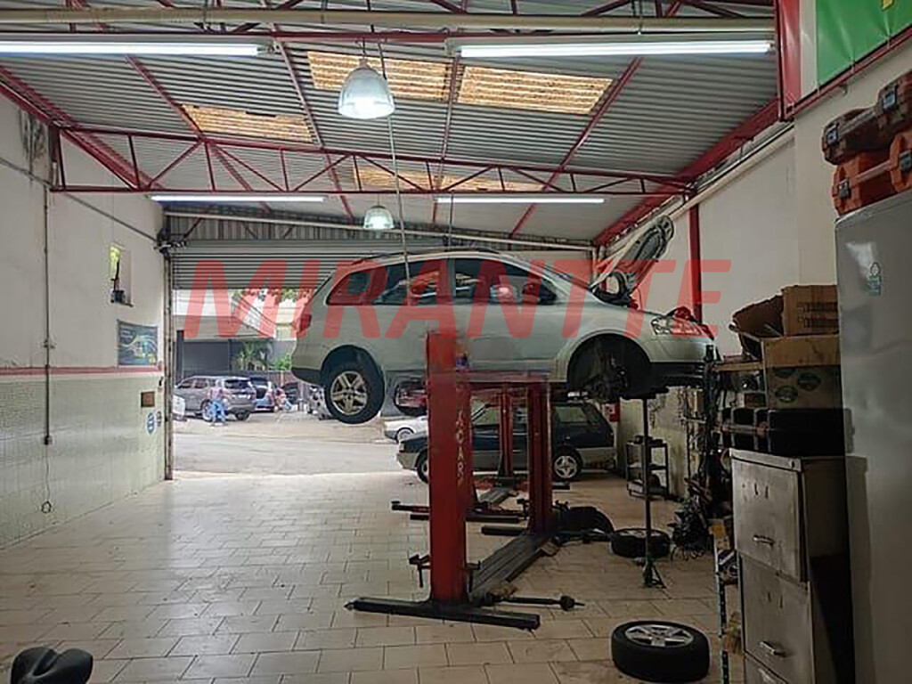 Comercial de 674m² em Vila Guilherme