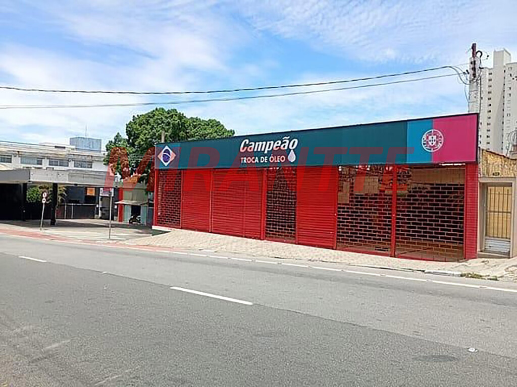 Comercial de 674m² em Vila Guilherme