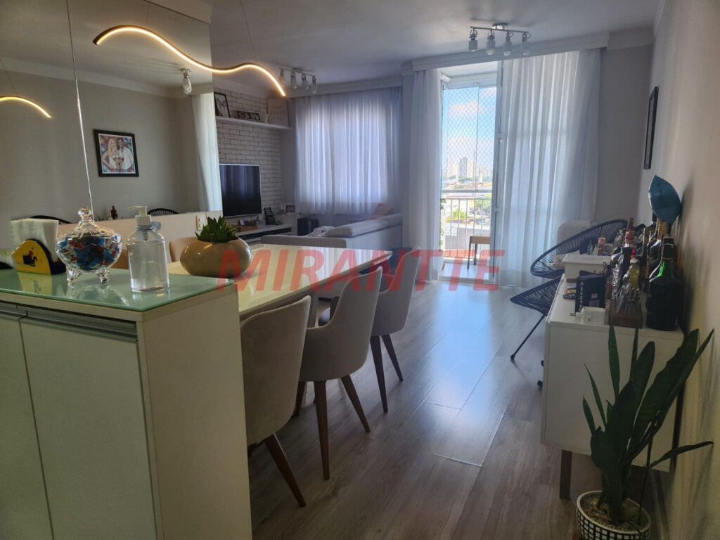 Apartamento de 60m² com 3 quartos em Limão