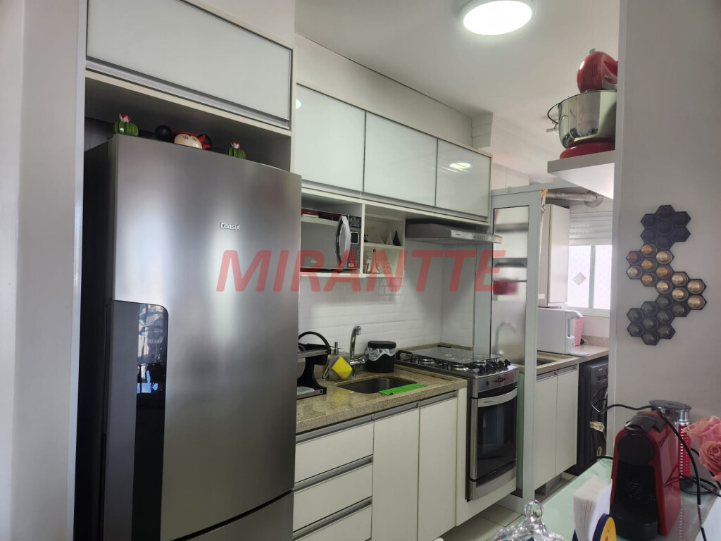 Apartamento de 60m² com 3 quartos em Limão