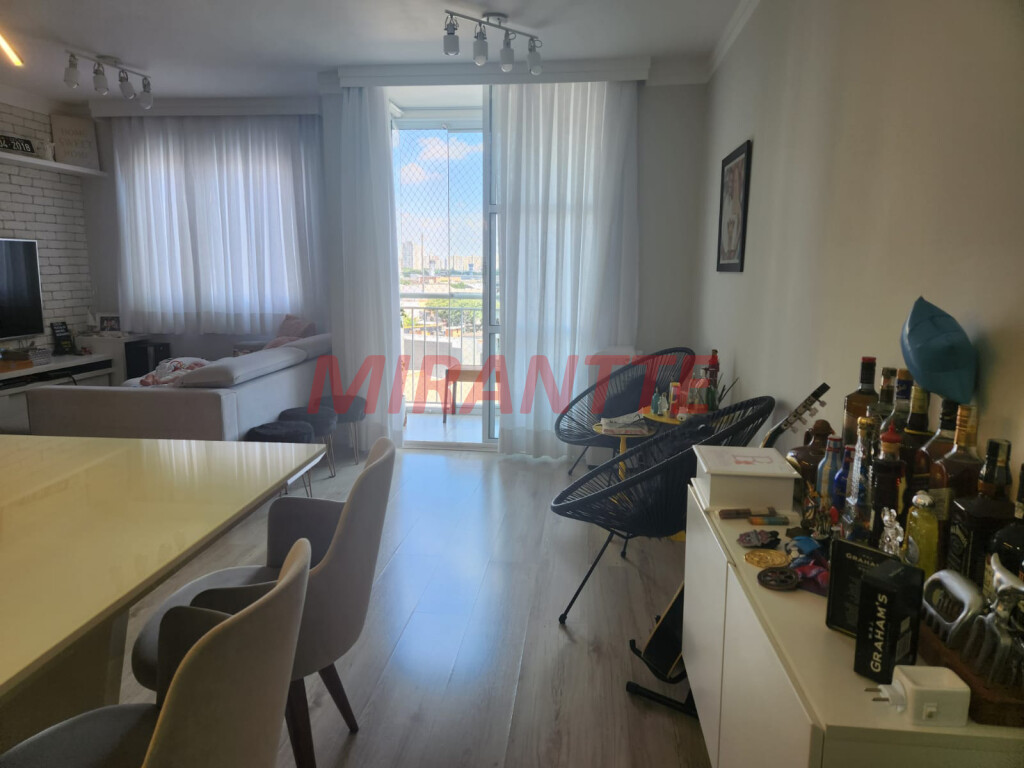Apartamento de 60m² com 3 quartos em Limão