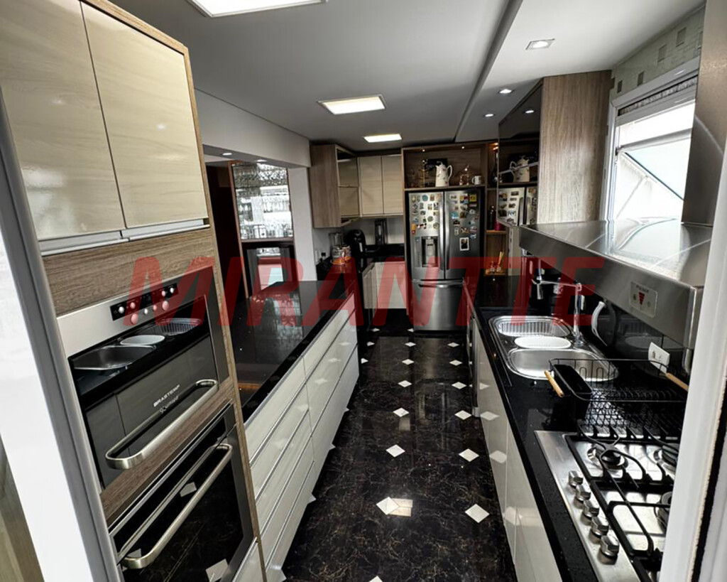 Apartamento de 133m² com 3 quartos em Vila Ester