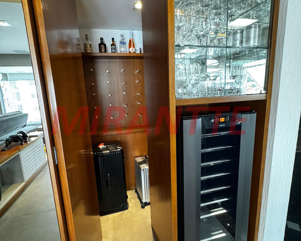 Apartamento de 133m² com 3 quartos em Vila Ester