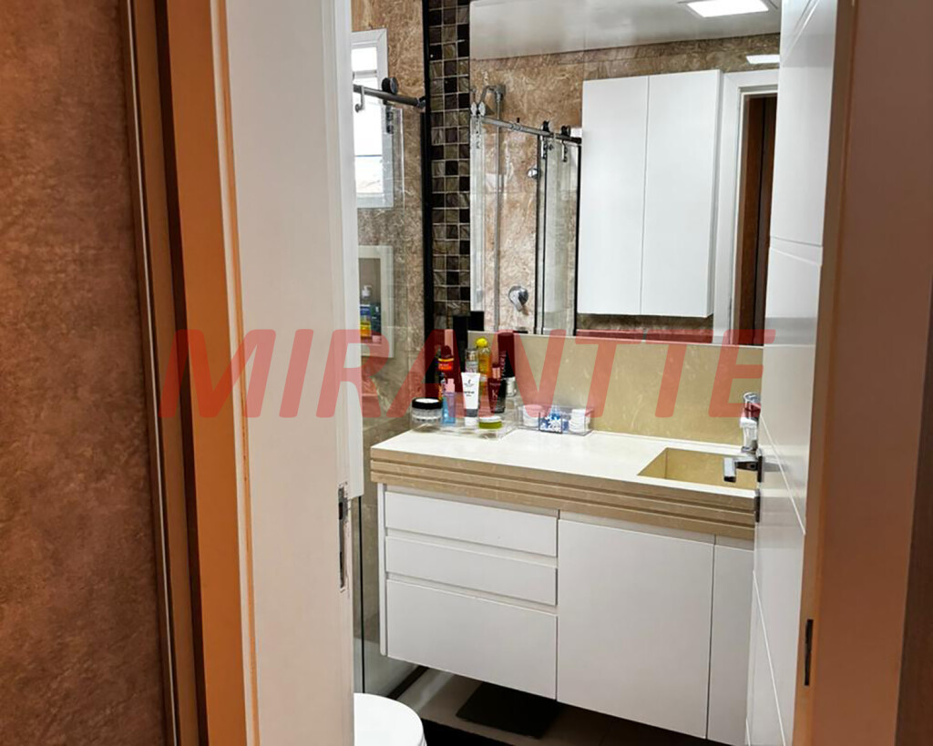 Apartamento de 133m² com 3 quartos em Vila Ester