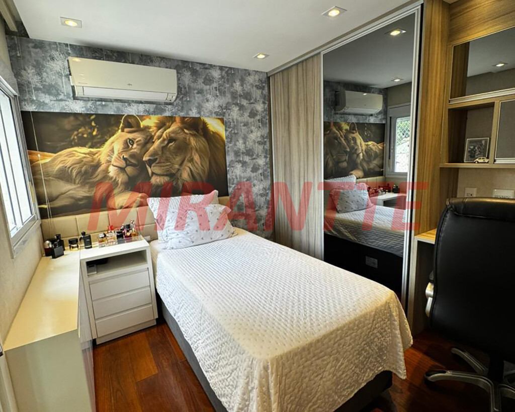 Apartamento de 133m² com 3 quartos em Vila Ester