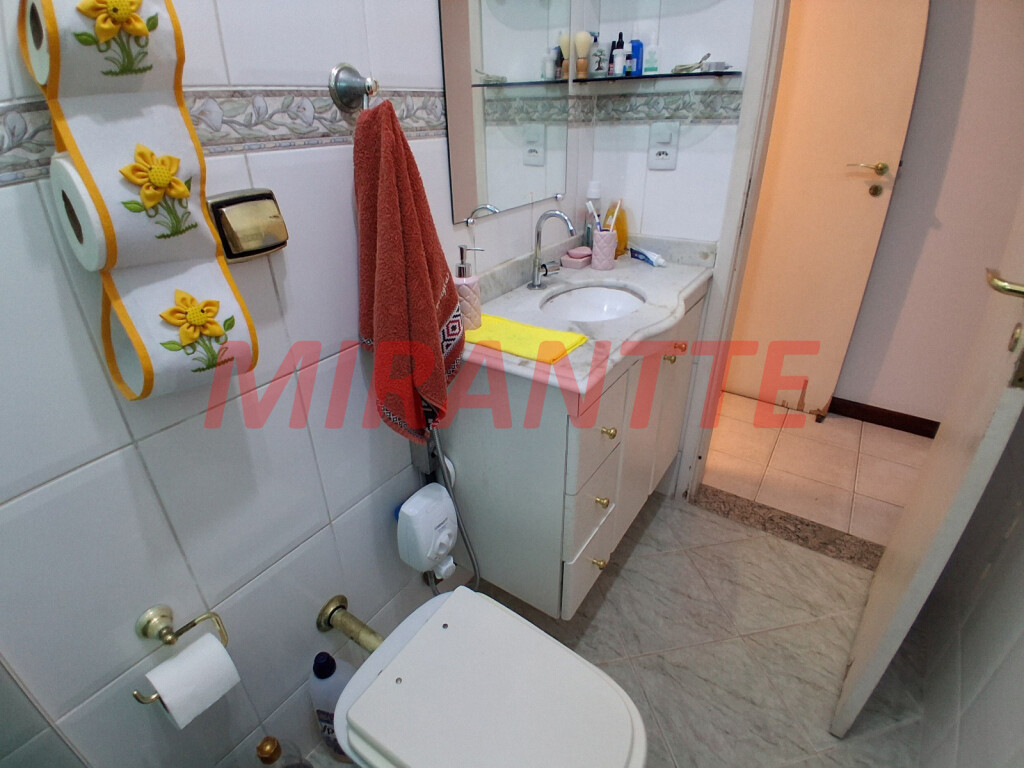 Sobrado de 124m² com 4 quartos em Parada Inglesa