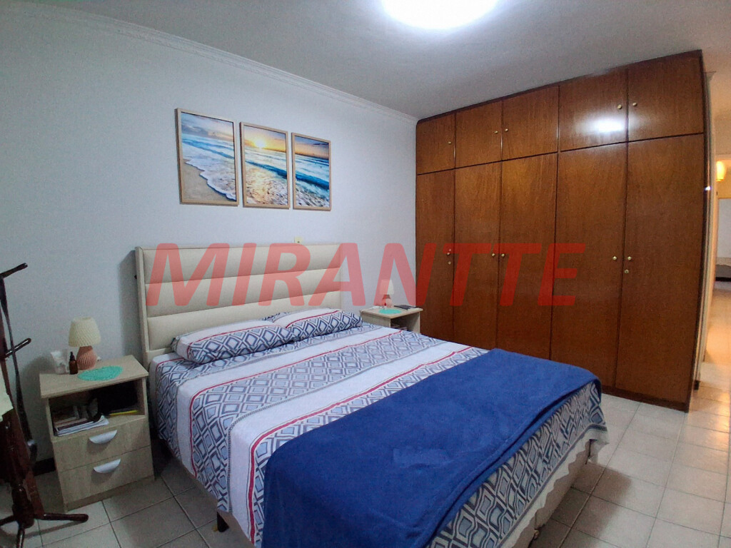 Sobrado de 124m² com 4 quartos em Parada Inglesa