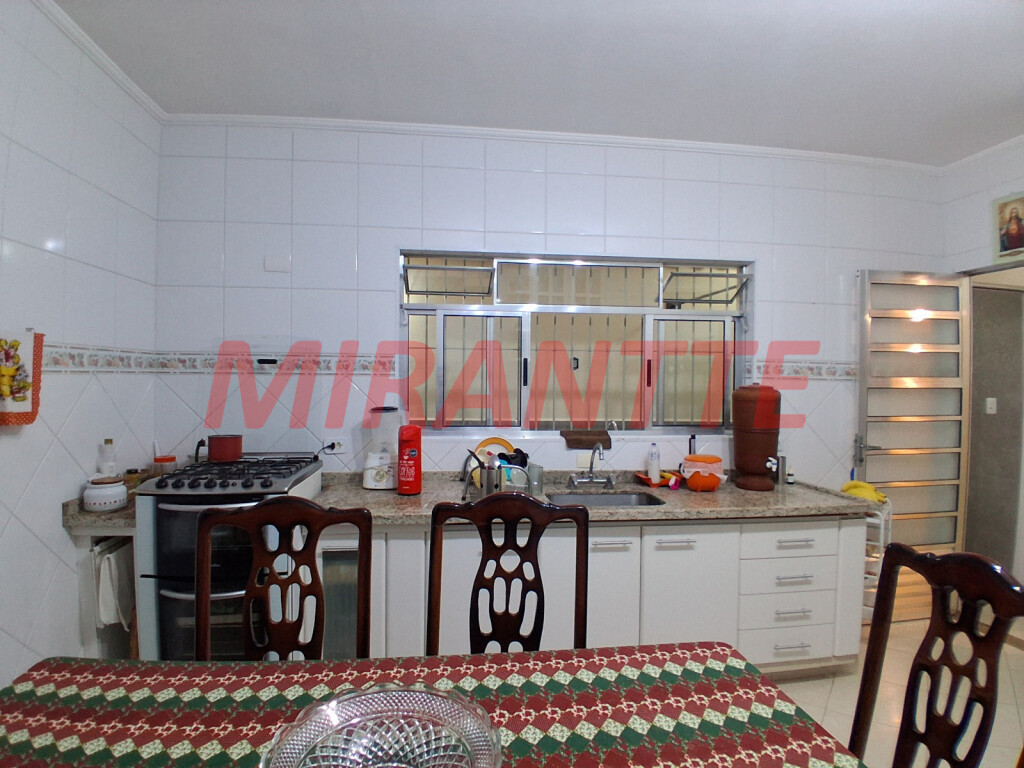Sobrado de 124m² com 4 quartos em Parada Inglesa