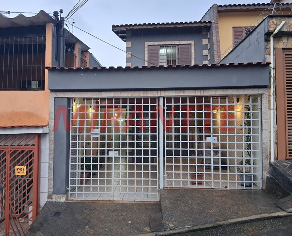 Sobrado de 124m² com 4 quartos em Parada Inglesa