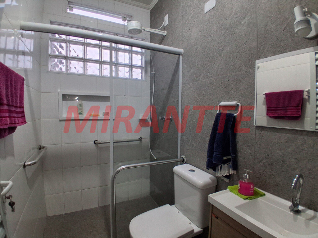 Sobrado de 124m² com 4 quartos em Parada Inglesa